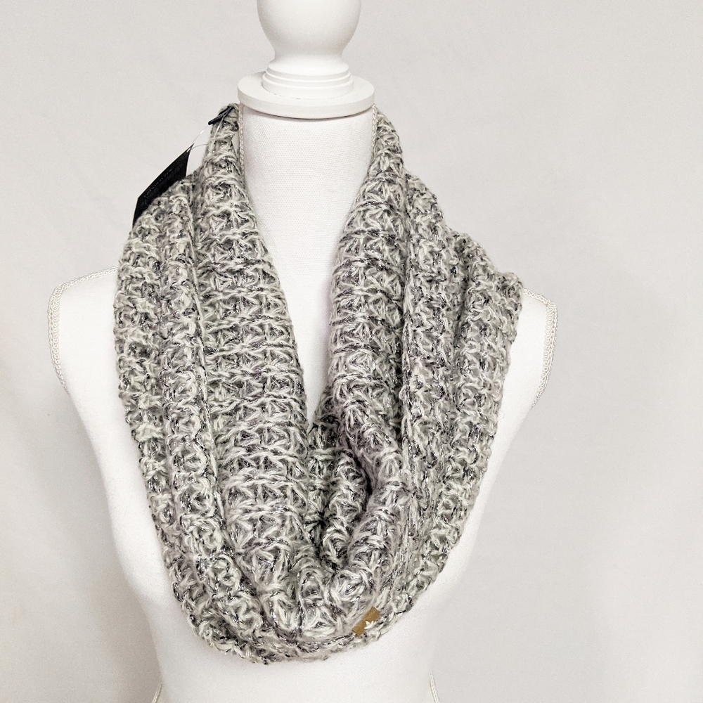Sperry Scarf One Size Cream style 5F080 - Picture 4 of 6